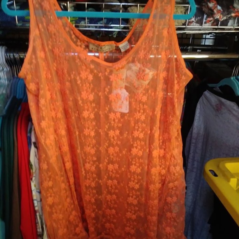 PEACHY ORANGE LACE LAYERING TANK ~ LONGER